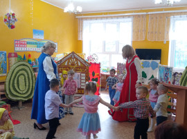 Спектакль "Репка" на новый лад Спектакль "Репка" на новый лад.