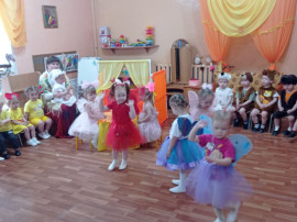 Спектакль "Пирог для друзей" Спектакль "Пирог для друзей".