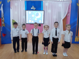 Кружок "Умники и умницы" Кружок "Умники и умницы".