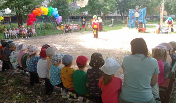 Праздник лета и детства "Супер - детки" Праздник лета и детства "Супер - детки".